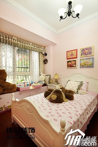 美式乡村风格三居室粉色20万以上90平米儿童房照片墙灯具图片