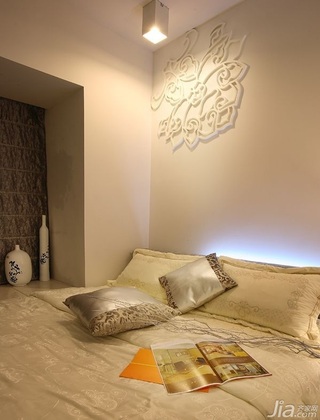 中式风格公寓暖色调140平米以上卧室床效果图