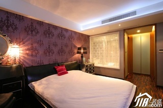 简约风格公寓温馨富裕型卧室隔断壁纸图片