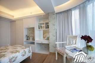 田园风格二居室小清新白色富裕型卧室沙发图片