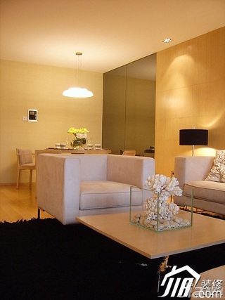 简约风格二居室温馨米色富裕型客厅沙发图片