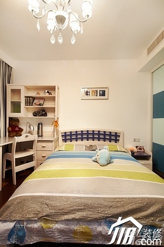 简约风格四房冷色调豪华型140平米以上卧室床效果图