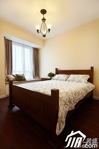 美式风格四房温馨富裕型140平米以上卧室飘窗床效果图