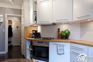 欧式风格二居室时尚富裕型厨房橱柜设计图