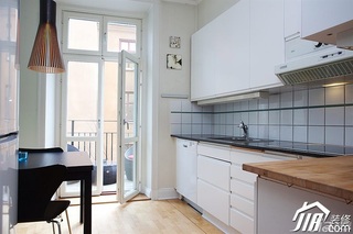 欧式风格公寓温馨富裕型厨房灯具效果图