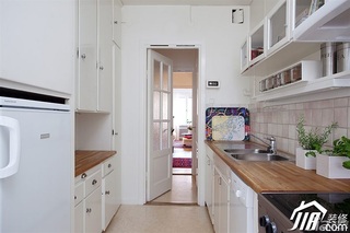 欧式风格小户型小清新白色富裕型厨房橱柜效果图