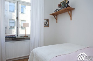 欧式风格小户型温馨白色富裕型卧室改造