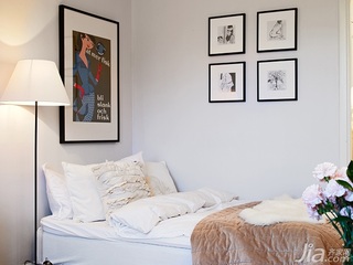 北欧风格公寓经济型卧室照片墙灯具效果图