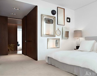 简约风格别墅大气冷色调富裕型卧室照片墙床效果图