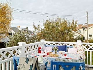 北欧风格别墅经济型140平米以上阳台餐桌效果图