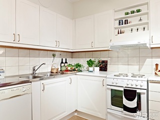 北欧风格公寓经济型110平米厨房橱柜定做
