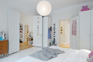 北欧风格公寓经济型80平米卧室衣柜定制