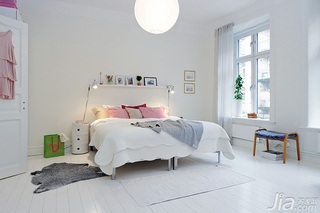 北欧风格公寓经济型80平米卧室照片墙床效果图