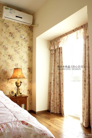 导火牛田园风格二居室富裕型90平米卧室窗帘图片