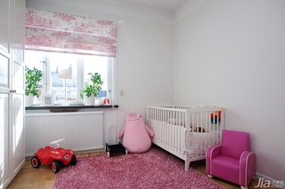 欧式风格二居室富裕型儿童房儿童床图片