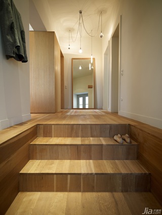 简约风格别墅简洁原木色经济型130平米玄关改造