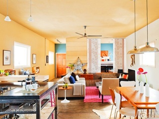 混搭风格公寓黄色富裕型90平米客厅餐桌图片
