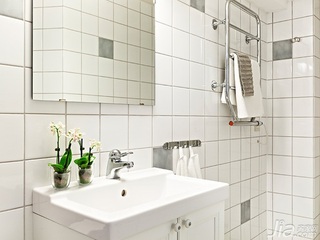 北欧风格小户型白色经济型60平米卫生间装潢