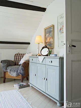 北欧风格小户型经济型60平米卧室收纳柜效果图