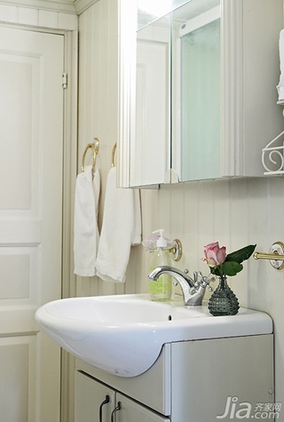 北欧风格小户型经济型60平米卫生间洗手台图片