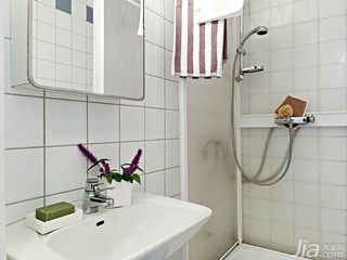 北欧风格公寓经济型卫生间洗手台图片
