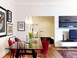 简约风格公寓50平米餐厅照片墙餐桌效果图