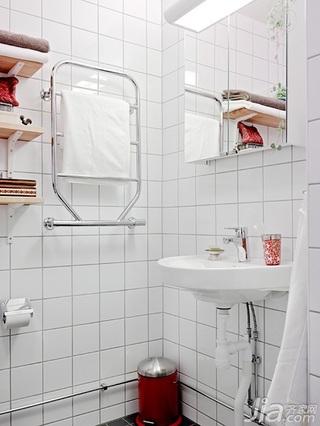 北欧风格公寓经济型50平米卫生间洗手台效果图