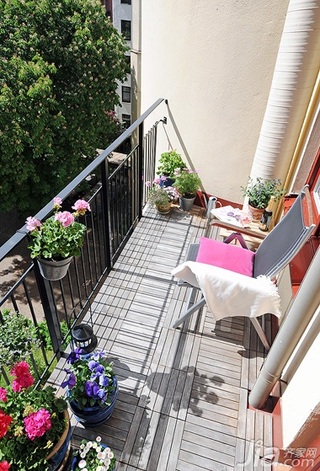 北欧风格公寓经济型70平米阳台设计图