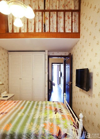 美式乡村风格复式富裕型110平米卧室壁纸效果图