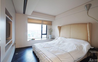 简约风格公寓富裕型卧室飘窗床图片