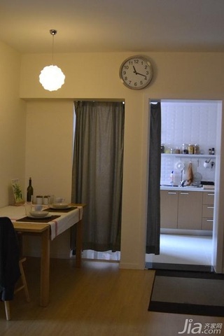 日式风格公寓经济型80平米餐厅餐桌效果图