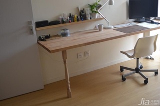 日式风格公寓经济型80平米书桌效果图