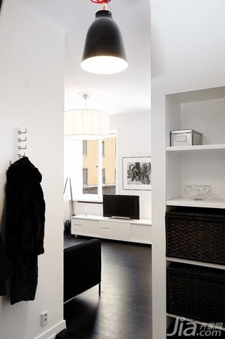 北欧风格公寓黑白经济型40平米玄关改造