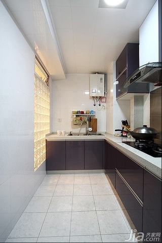 公寓实用富裕型80平米厨房橱柜设计图