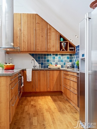 公寓实用富裕型80平米厨房橱柜设计图