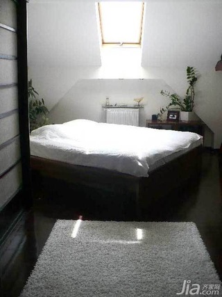 简约风格复式简洁经济型卧室床海外家居