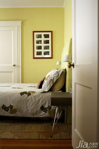简约风格三居室简洁经济型卧室卧室背景墙床图片