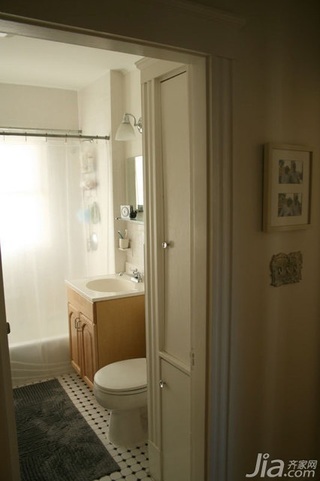 简约风格三居室简洁经济型卫生间背景墙洗手台效果图