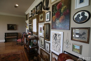 美式风格三居室富裕型照片墙效果图