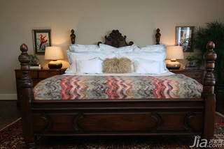美式风格三居室富裕型卧室床效果图