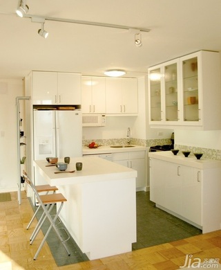 北欧风格公寓白色经济型80平米厨房橱柜海外家居