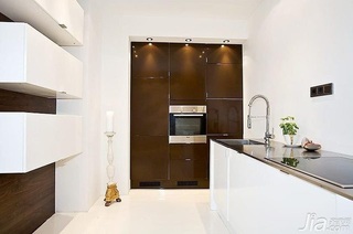 北欧风格公寓白色富裕型90平米厨房橱柜定制
