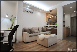 简约风格小户型简洁米色经济型40平米客厅隔断沙发效果图