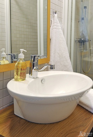 宜家风格公寓经济型卫生间洗手台图片
