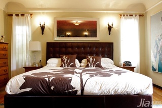 混搭风格二居室富裕型卧室床图片