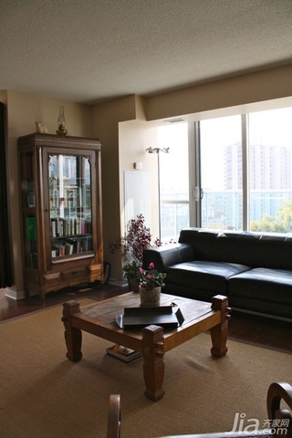 中式风格二居室简洁富裕型客厅沙发海外家居
