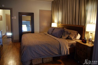 三居室简洁富裕型卧室床图片