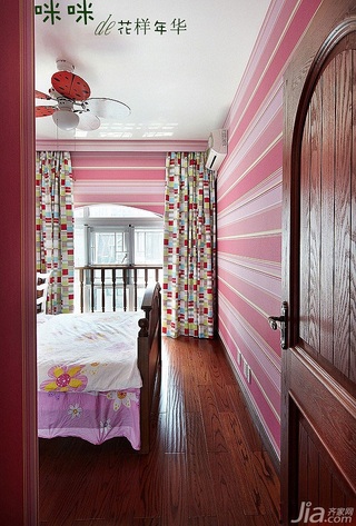 loft风格跃层粉色富裕型140平米以上儿童房背景墙窗帘图片