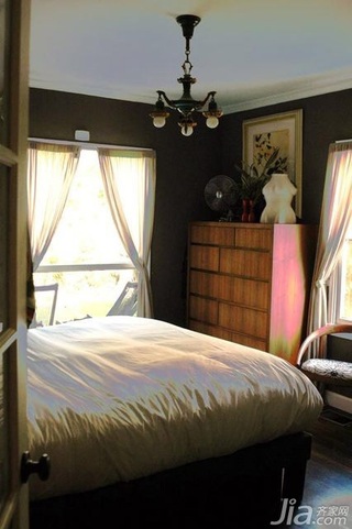 简约风格四房简洁富裕型卧室吊顶床海外家居