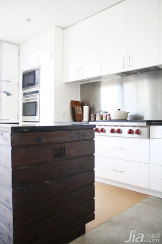 简约风格复式简洁白色富裕型厨房橱柜海外家居
